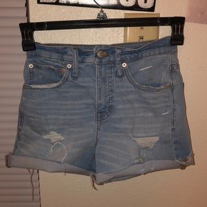 Madewell high waisted shorts size 23